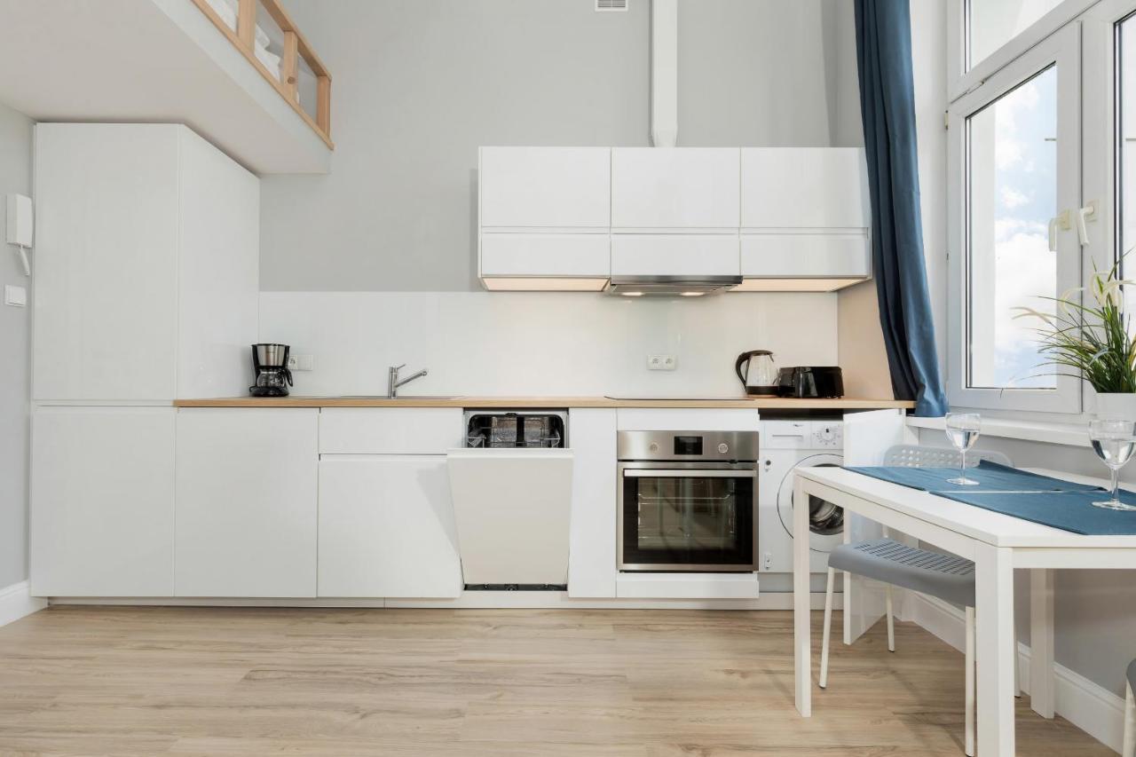 Apartments Poznan Mtp By Noclegi Renters Esterno foto